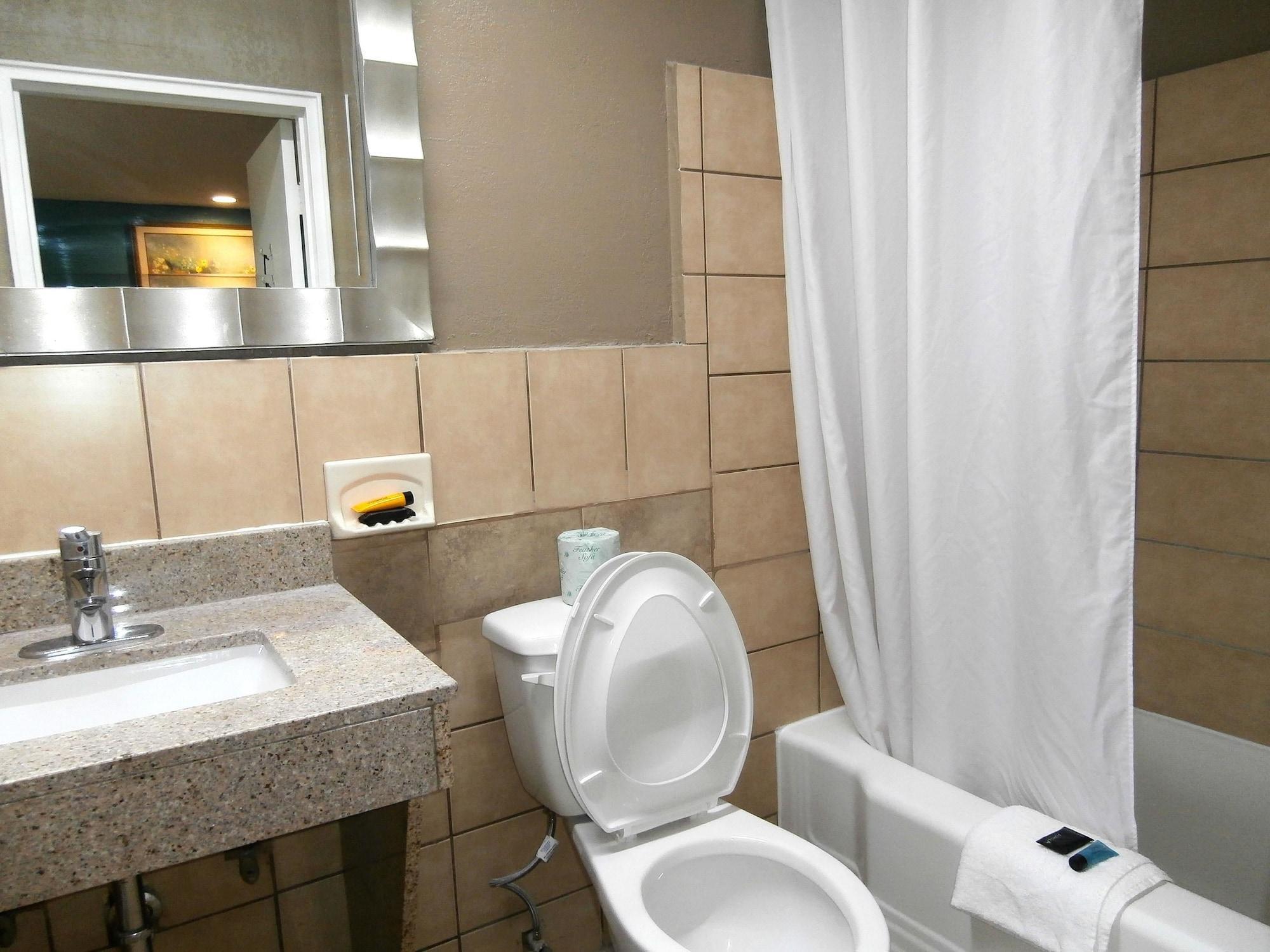 Americas Best Value Inn-Savannah Zewnętrze zdjęcie